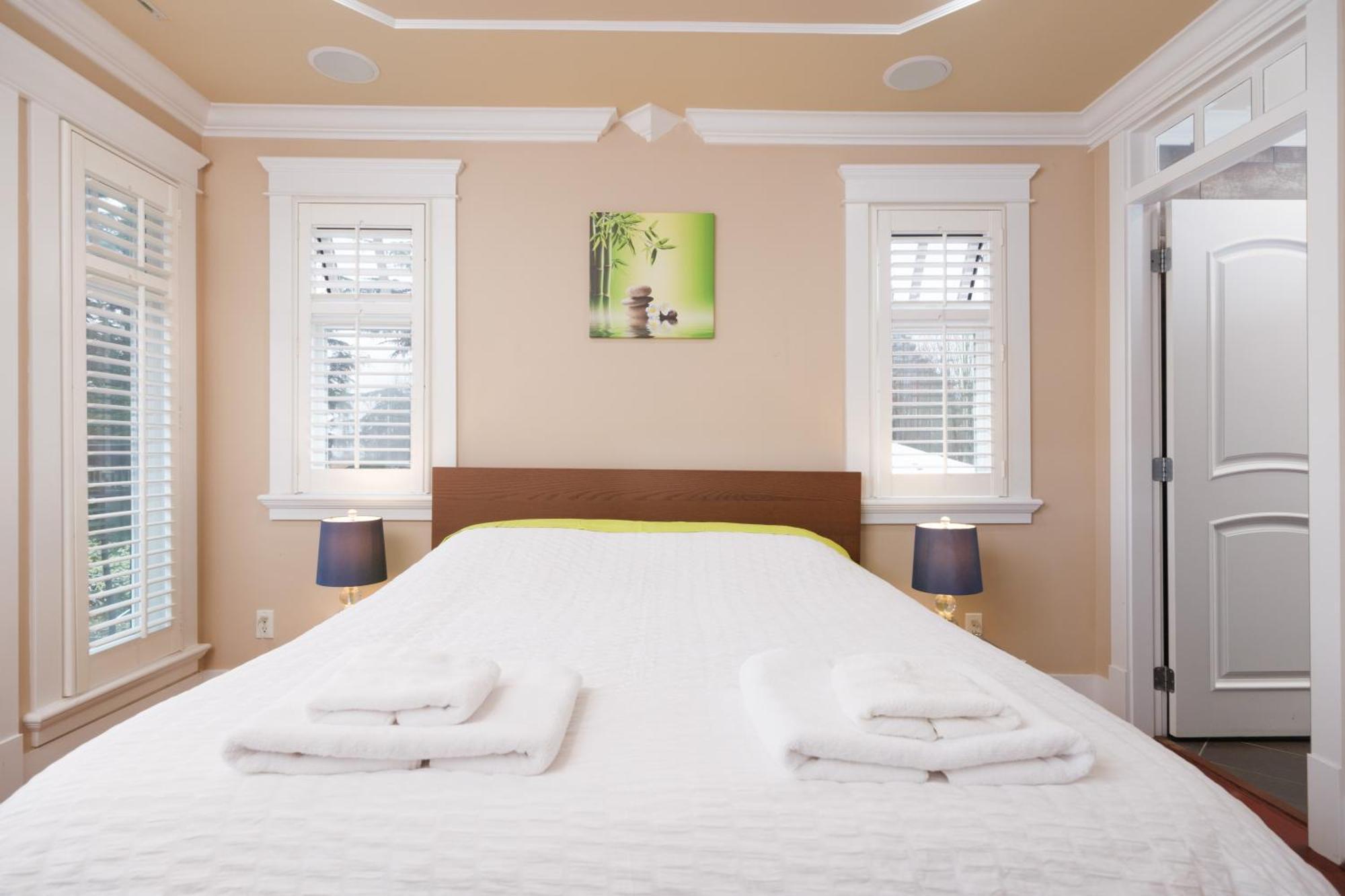 Oakridge Luxury Homestay Vancouver Exteriör bild