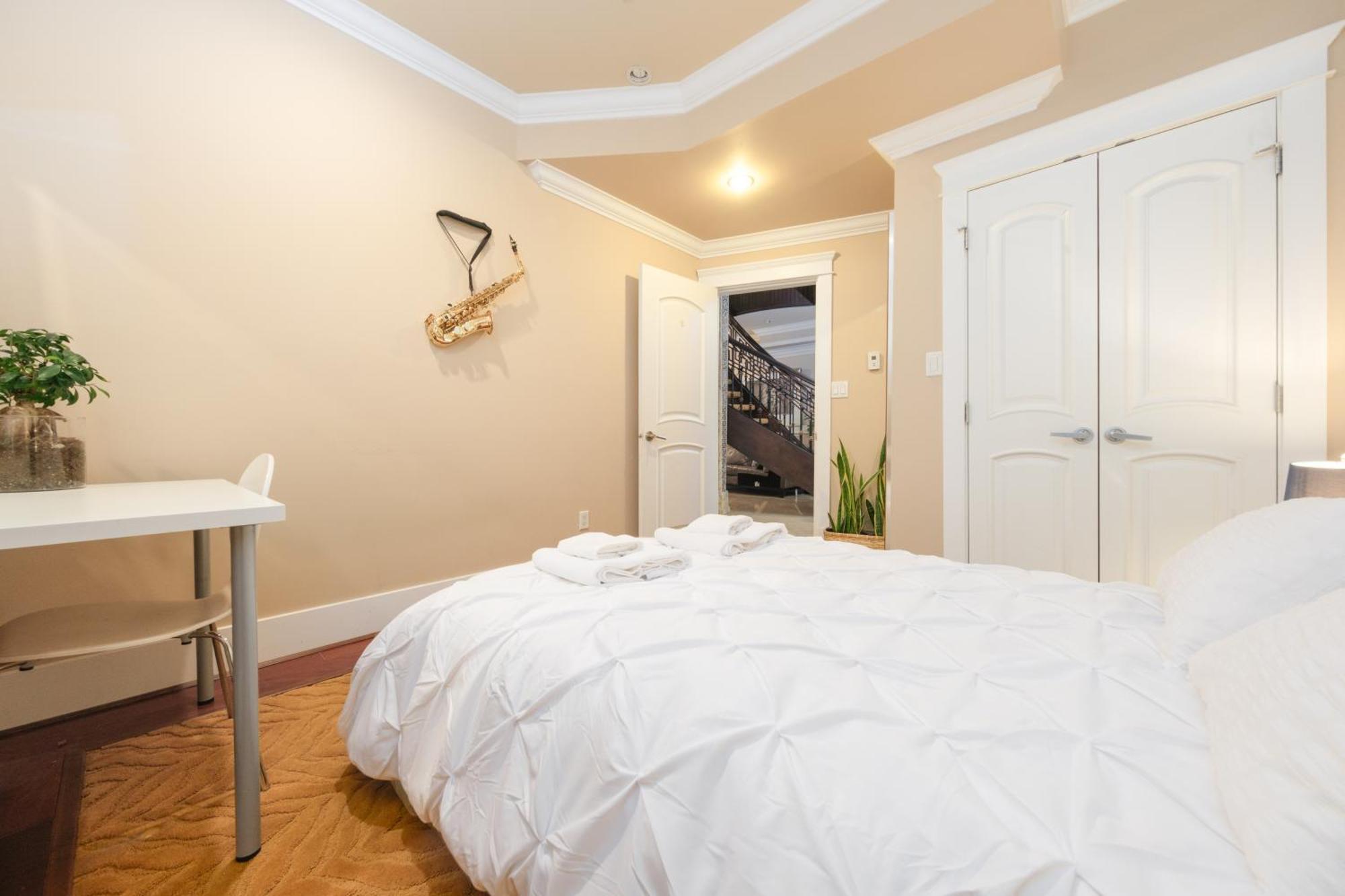Oakridge Luxury Homestay Vancouver Exteriör bild
